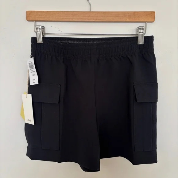 ARITZIA Wilfred Highlight Cargo Short XS Black Shorts New NWT - Picture 4 of 12